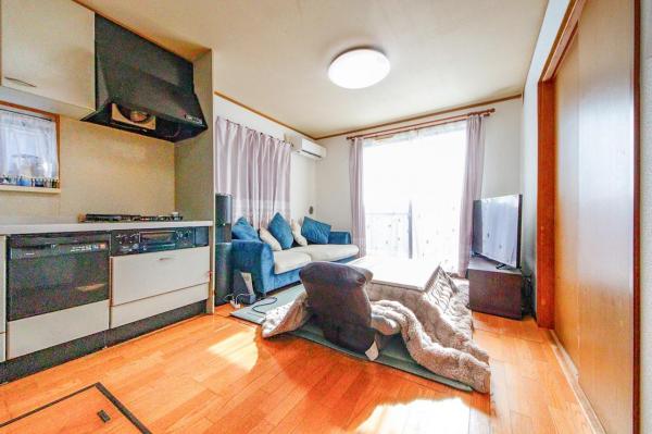 【住協だけのお預かり物件】飯能市大字双柳　中古一戸建て リビングダイニング