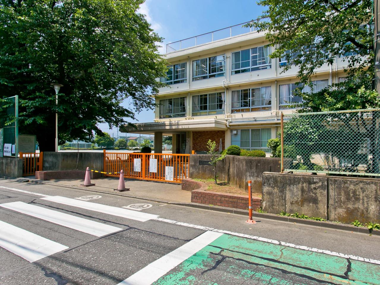 小平市立学園東小学校
