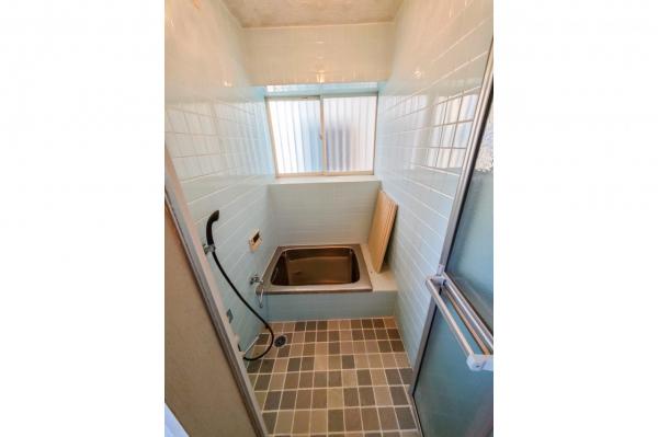 【住協のお預かり物件】鶴ヶ島市下新田　中古戸建 浴室