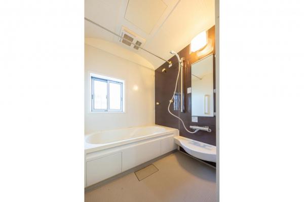 【新登場！】飯能市役所徒歩5分／飯能市双柳　中古戸建 浴室