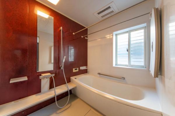 狭山市広瀬東3丁目　中古一戸建て 浴室