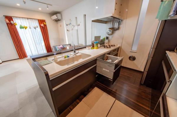 狭山市広瀬東3丁目　中古一戸建て キッチン