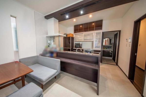 狭山市広瀬東3丁目　中古一戸建て リビング