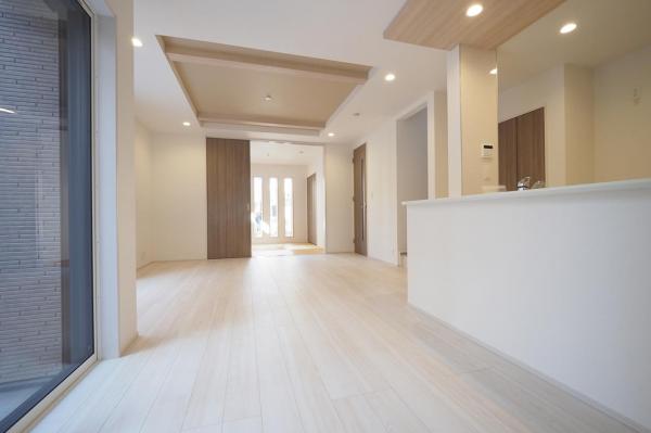 西東京市芝久保町4丁目　新築一戸建て ダイニングキッチン