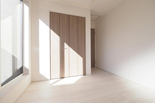 西東京市芝久保町4丁目　新築一戸建て 子供部屋