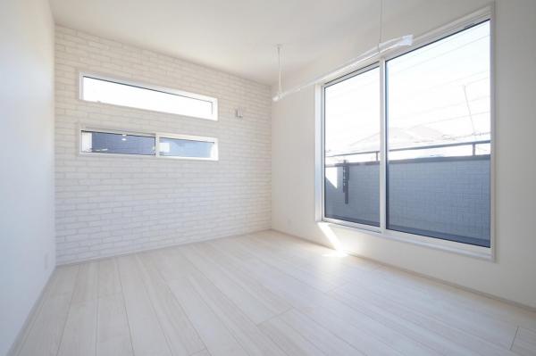 西東京市芝久保町4丁目　新築一戸建て 寝室