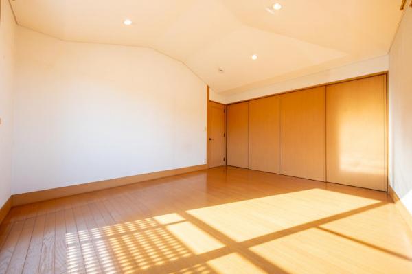 【売主物件】坂戸市にっさい花みず木6丁目　中古戸建 収納