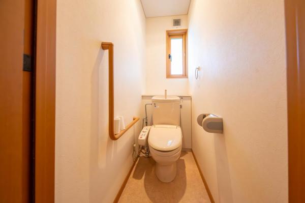 【売主物件】坂戸市にっさい花みず木6丁目　中古戸建 トイレ