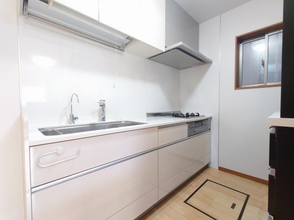 所沢市上安松　中古一戸建て キッチン