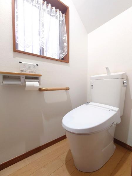 所沢市上安松　中古一戸建て トイレ