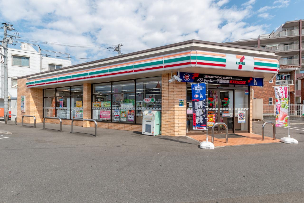 セブン-イレブン 鶴ヶ島東店