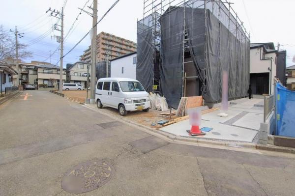 和光市南1丁目　新築一戸建て 前面道路含む現地写真