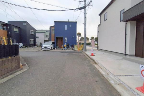 和光市南1丁目　新築一戸建て 前面道路含む現地写真