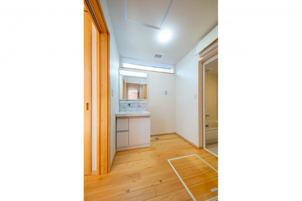 飯能市岩沢　中古戸建 洗面化粧台