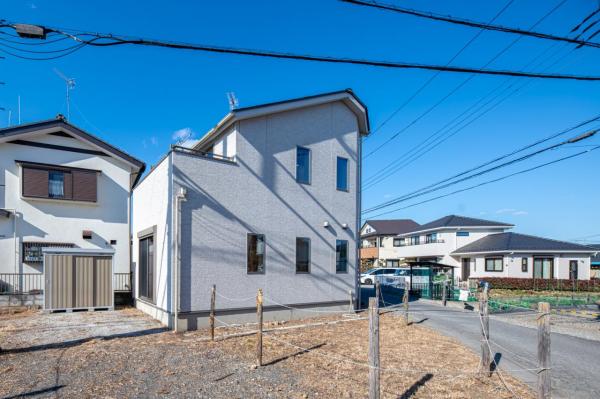 飯能市岩沢　中古戸建 (現況)外観写真
