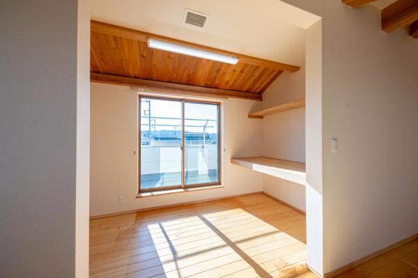 飯能市岩沢　中古戸建 収納