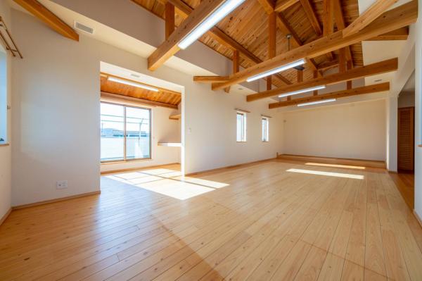 飯能市岩沢　中古戸建 洋室