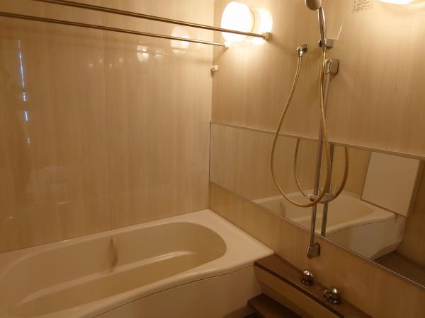 グランジオ武蔵野　4階 浴室