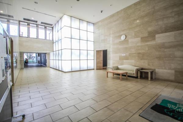 グランジオ武蔵野　4階 エントランスホール