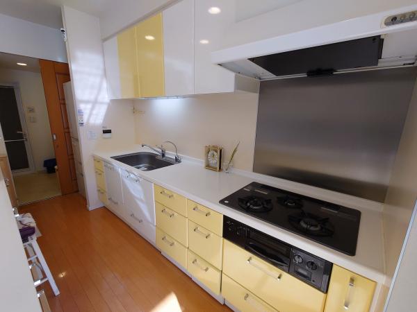 グランジオ武蔵野　4階 キッチン