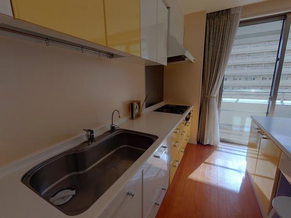 グランジオ武蔵野　4階 キッチン