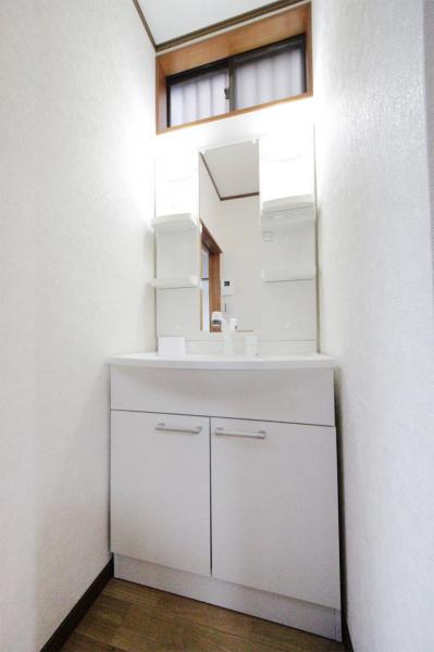 ～早春感謝！価格変更物件～　ふじみ野市大井中央　中古戸建 洗面化粧台