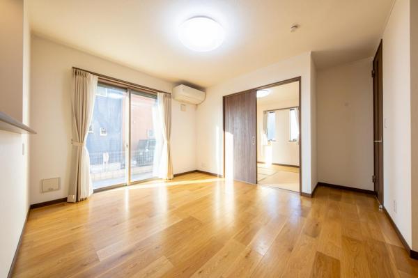 【売主物件】小平市花小金井3丁目　中古戸建 リビングダイニング