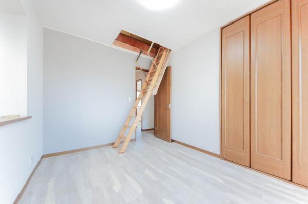 【価格改定！売主物件】富士見市鶴瀬西3丁目　中古戸建て 寝室