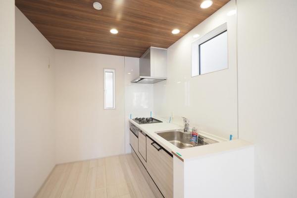 西東京市保谷町5丁目　新築一戸建て キッチン