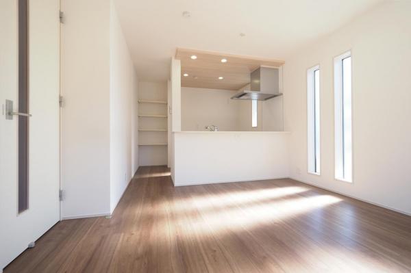 西東京市保谷町5丁目　新築一戸建て ダイニングキッチン