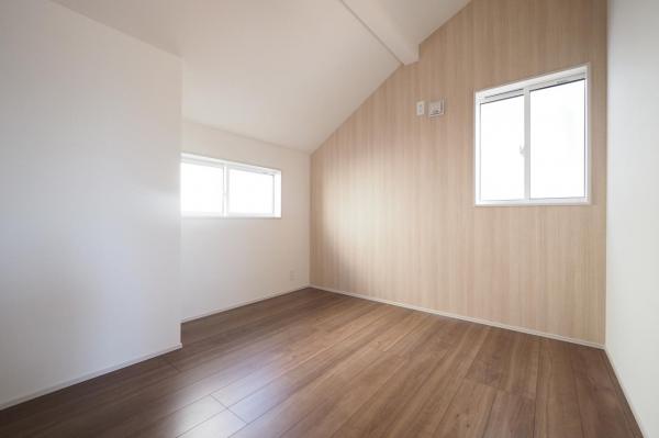 西東京市保谷町5丁目　新築一戸建て 洋室