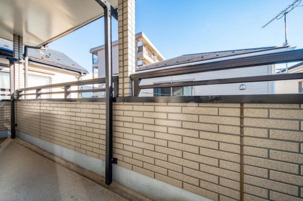 【住協だけのお預かり物件】狭山市広瀬台3丁目　中古一戸建て バルコニー