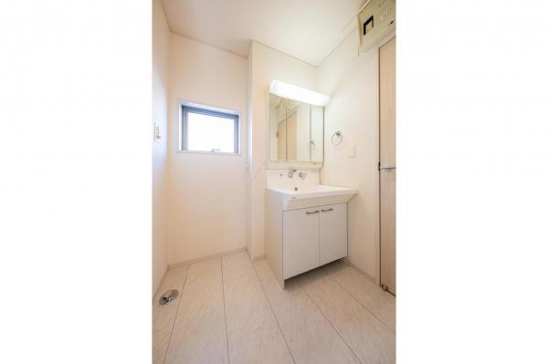 【売主物件】日高市上鹿山　中古戸建 洗面化粧台