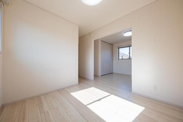 【売主物件】日高市上鹿山　中古戸建 寝室