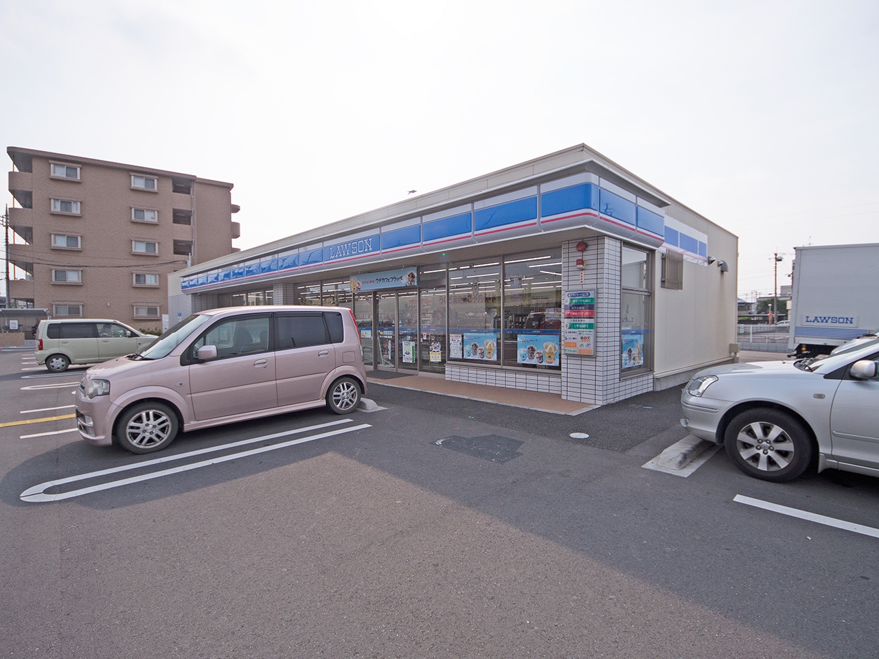 ローソン 日高上鹿山店