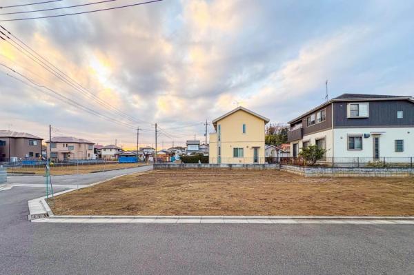 【駅近が価値になる、新秋津駅徒歩11分】グランシア秋津Ⅱ　～自由設計で建てる駅徒歩圏内の分譲地～ 前面道路含む現地写真