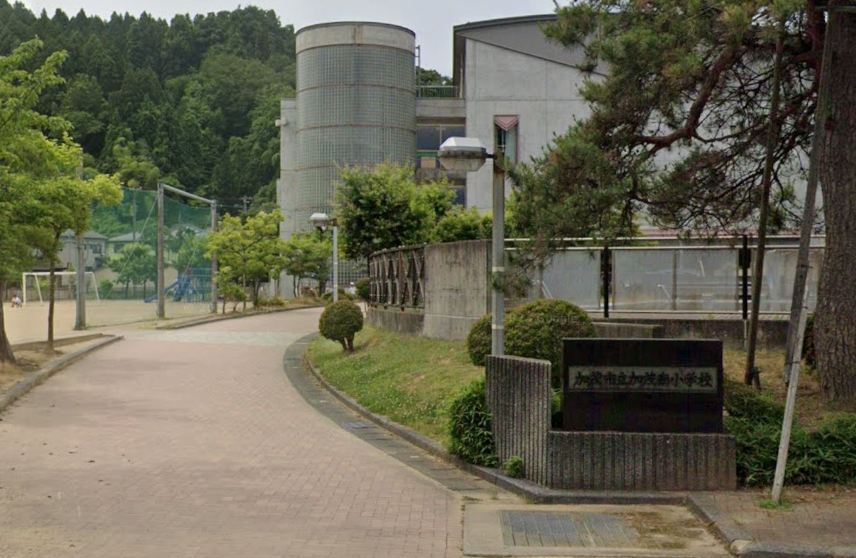 中古戸建 加茂市若宮町１丁目 JR信越本線加茂駅 2,498万円