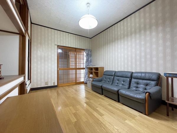中古戸建 新発田市住吉町１丁目 JR白新線西新発田駅 300万円