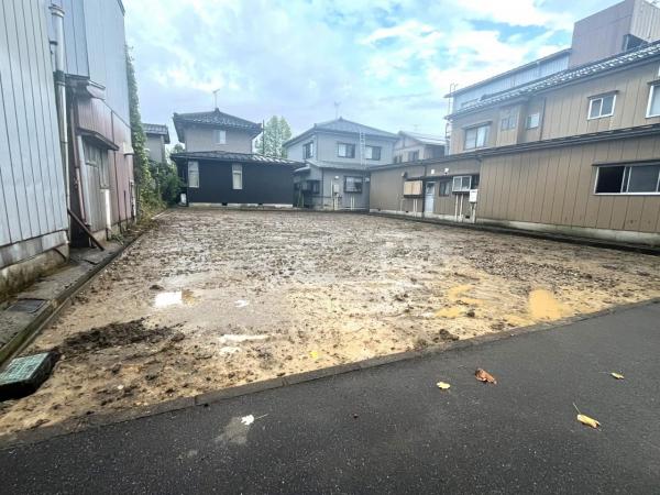 土地 加茂市栄町 JR信越本線加茂駅 800万円