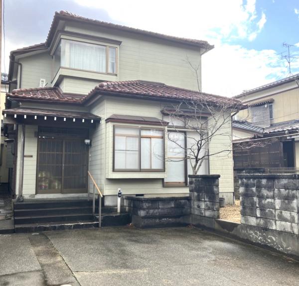 中古戸建 新潟市東区粟山２丁目 JR信越本線越後石山駅 1,498万円