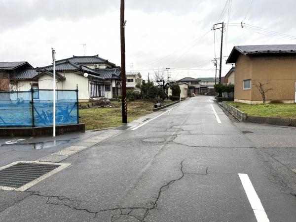 土地 新潟市南区西萱場 JR信越本線矢代田駅 525万円