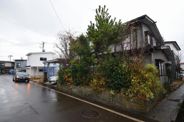 土地 上越市稲田３丁目 妙高はねうまライン高田駅 678万円