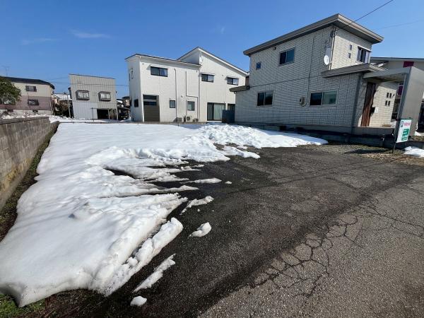 土地 加茂市寿町 JR信越本線加茂駅 600万円