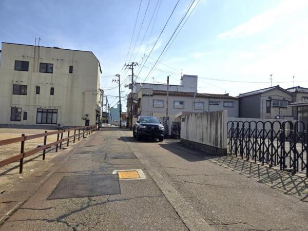 店舗付住宅 三条市本町1丁目 JR弥彦線北三条駅 1,998万円