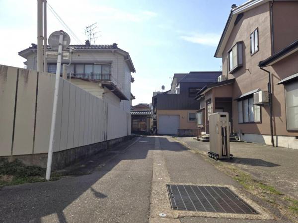 店舗付住宅 三条市本町1丁目 JR弥彦線北三条駅 1,998万円