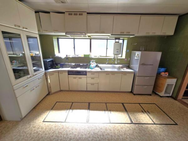 店舗付住宅 三条市本町1丁目 JR弥彦線北三条駅 1,998万円
