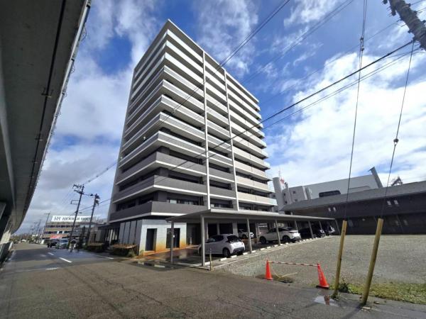 中古マンション 三条市須頃１丁目 JR弥彦線燕三条駅 3,190万円