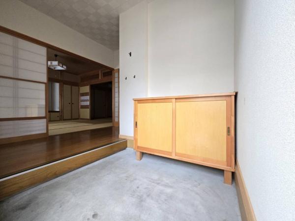 中古戸建 加茂市神明町2丁目 JR信越本線加茂駅 1,380万円