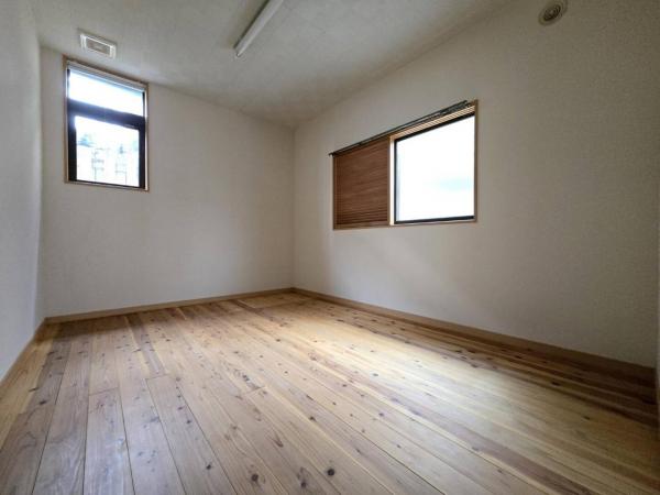 中古戸建 加茂市神明町2丁目 JR信越本線加茂駅 1,380万円