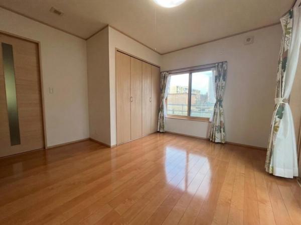 中古戸建 柏崎市松波３丁目 JR越後線西中通駅 1,200万円